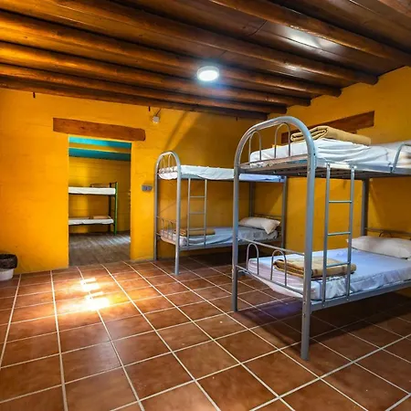 Hostal Fuerte De Nagüeles *